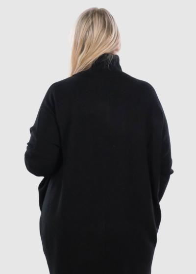 Jurata Lielo izmēru melns džemperis ar augstu apkakli - back