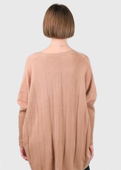 Angela gaiši brūns džemperis ar asimetrisku malu  - back