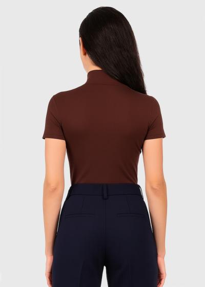 Diana brūns t-krekls ar augstu apkakli - back