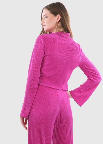 Nicoletta розовый женский костюм с плиссировкой - back