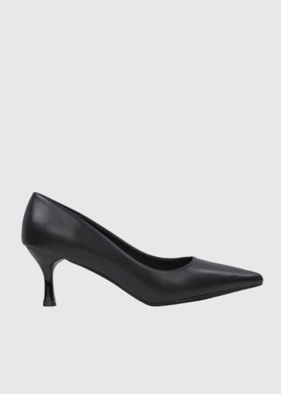 Giulietta black pointed toe shoes 