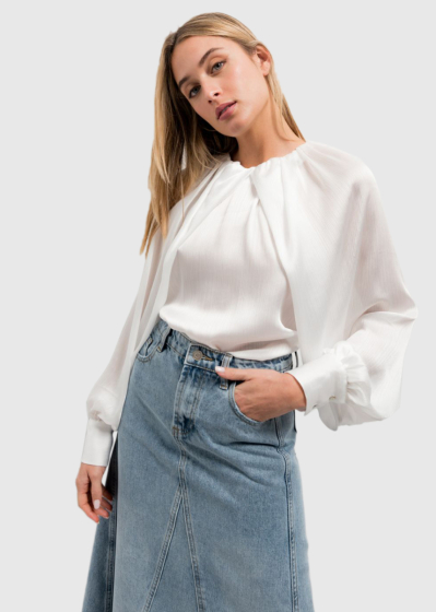 White long sleeve blouse