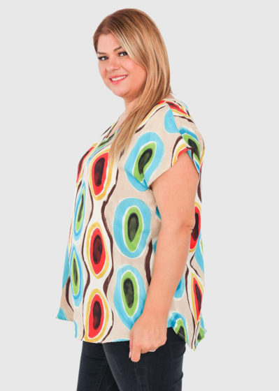 Aída Plus Size blouse with a print