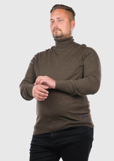 Consalvo Plus Size коричневый свитер с высоким воротом