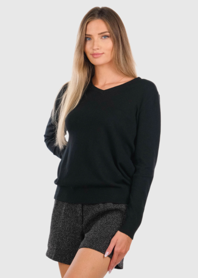 Eudora black V-neck sweater