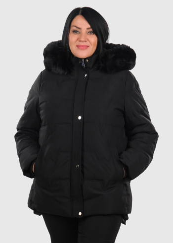 Janelle Lielo izmēru melna īsa jaka