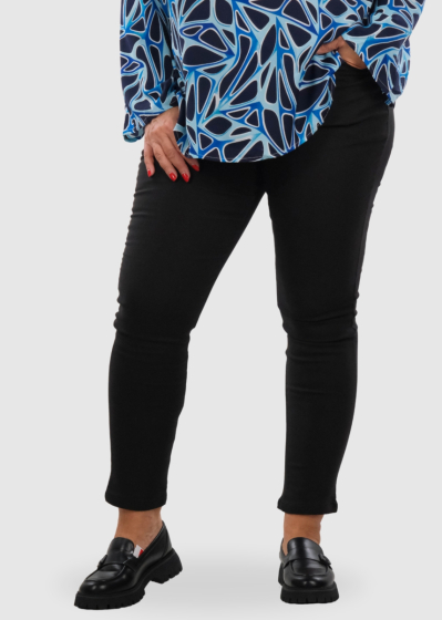 Jala Plus Size black pants with insulation