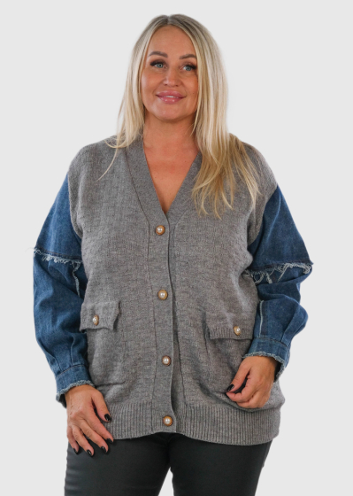 Liyria Plus Size grey buttoned cardigan