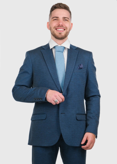 Jens pieguļošais klasisks uzvalks