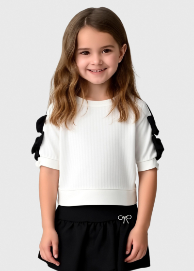 Lucia suit with bows