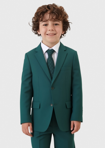 Kamilis green suit