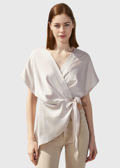 Violeta beige blouse with ties
