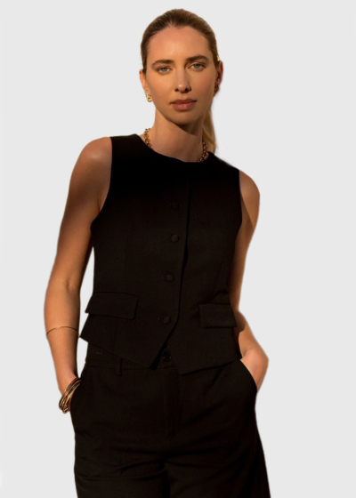 Carrie melna veste