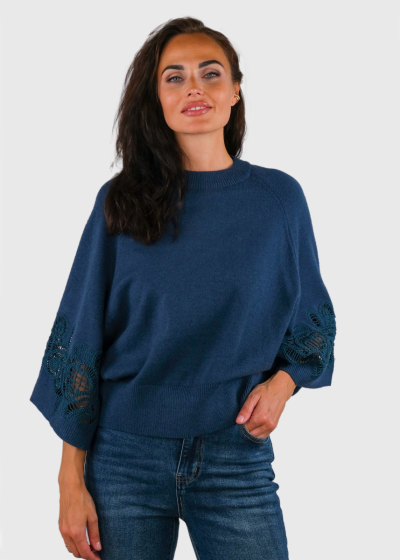 Zamira dark blue sweater with an embroidery
