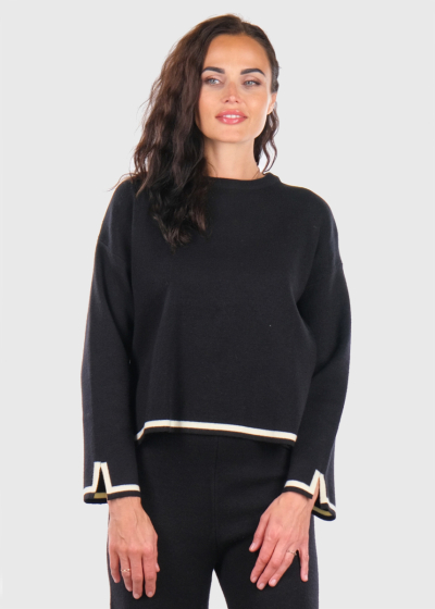 Kiona черный костюм с разрезами по бокам