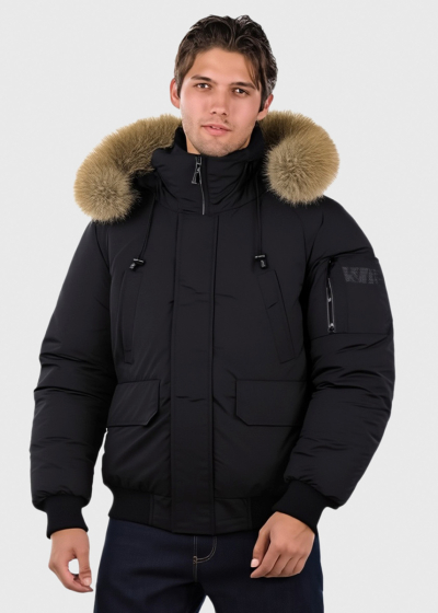 Черная короткая куртка