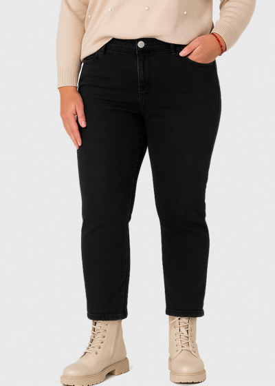Christina Plus Size black jeans with pockets