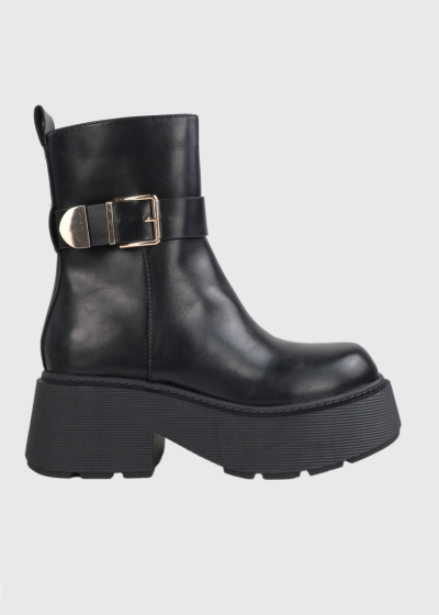Dais black high-soled boots