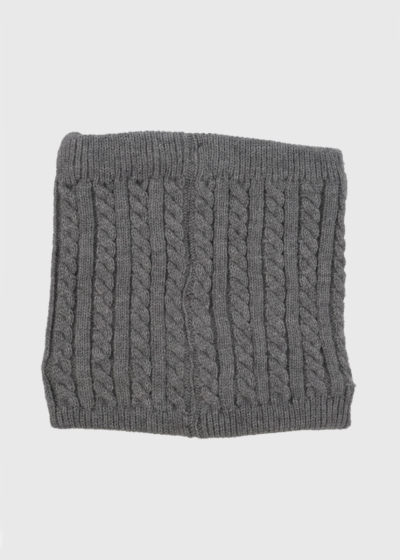 Madi pelēka adīta šalle 