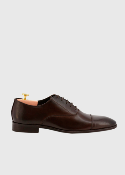 Dark brown lace-up oxfords