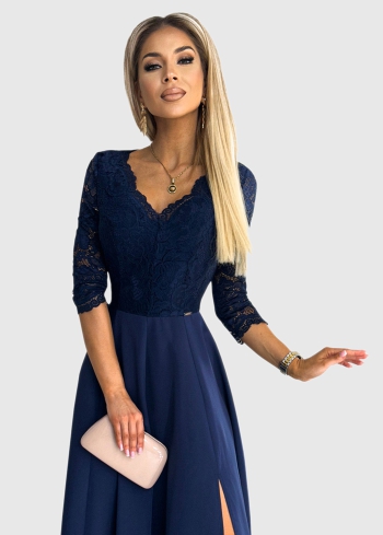 Edvige tumši zila vakarkleita ar izgriezumu uz gurna